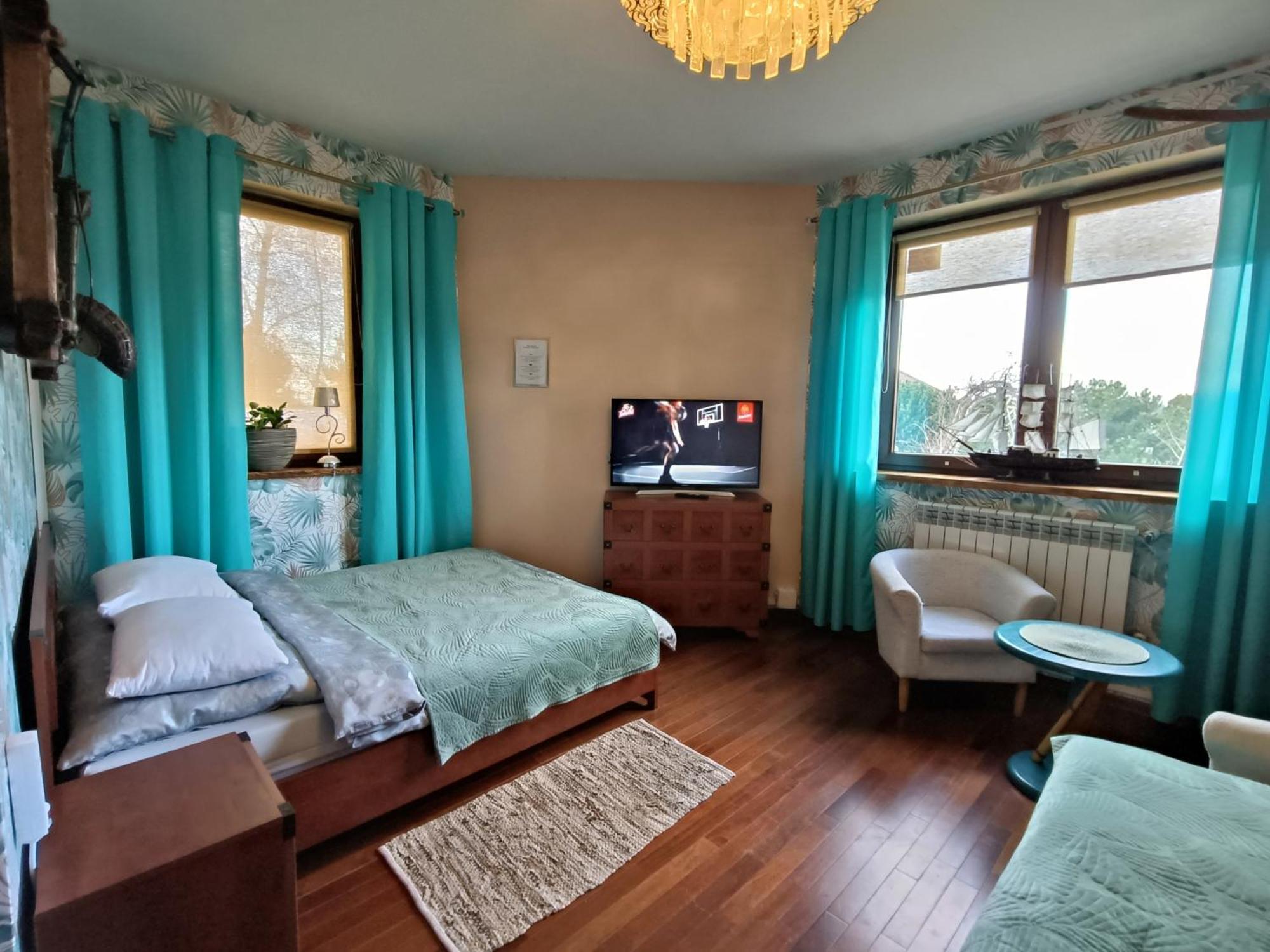 "Route 62" Airport Modlin Villa Golawin Exteriör bild
